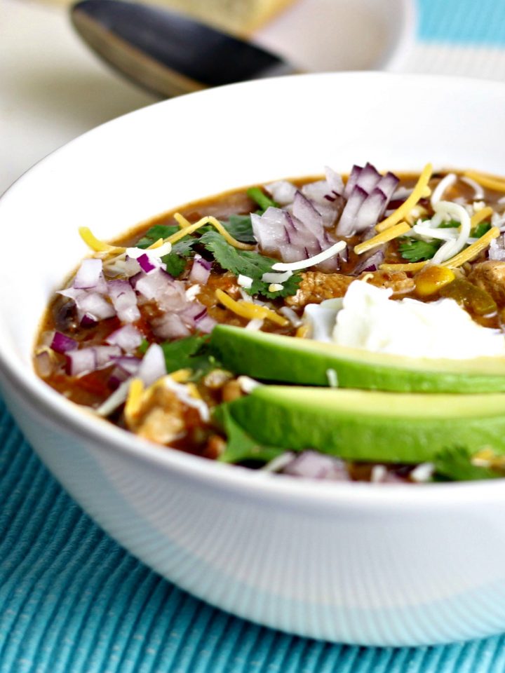 chicken tortilla soup|www.mannaandspice.com