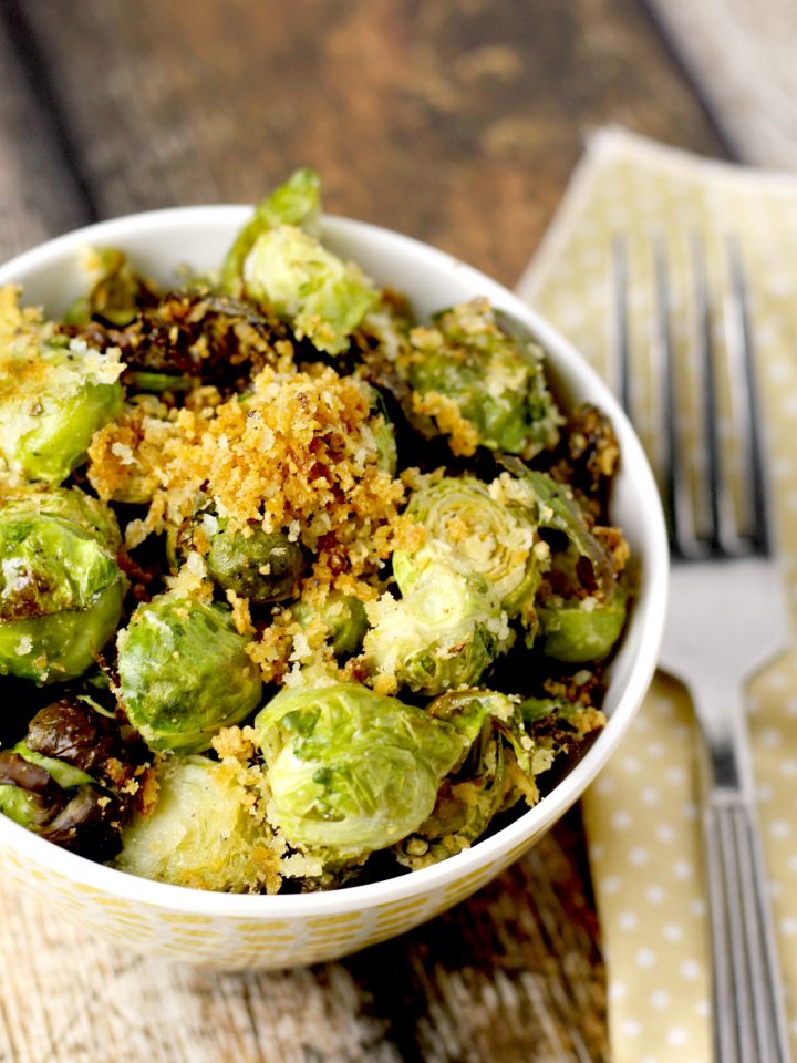 roasted parmesan and panko brussels sprouts|www.mannaandspice.com