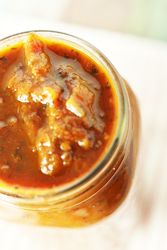 Easy-Peasy 30-Minute Marinara Sauce|www.mannaandspice.com