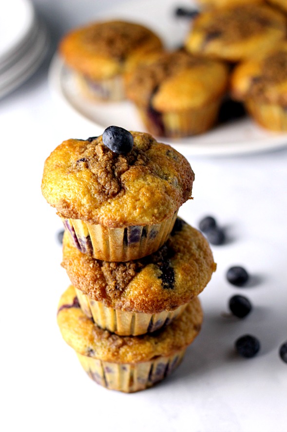 Ultimate Blueberry Muffins|www.mannaandspice.com
