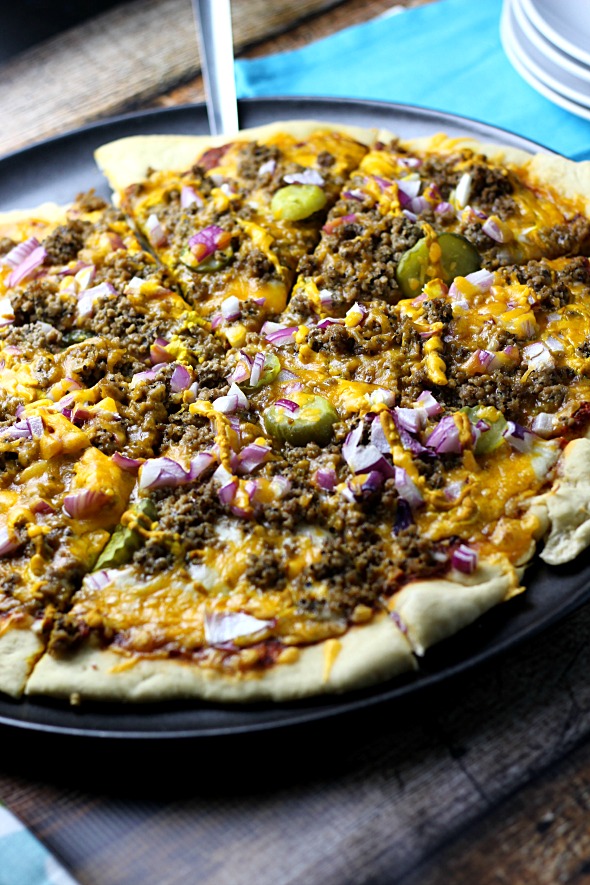 Cheeseburger Pizza|www.mannaandspice.com
