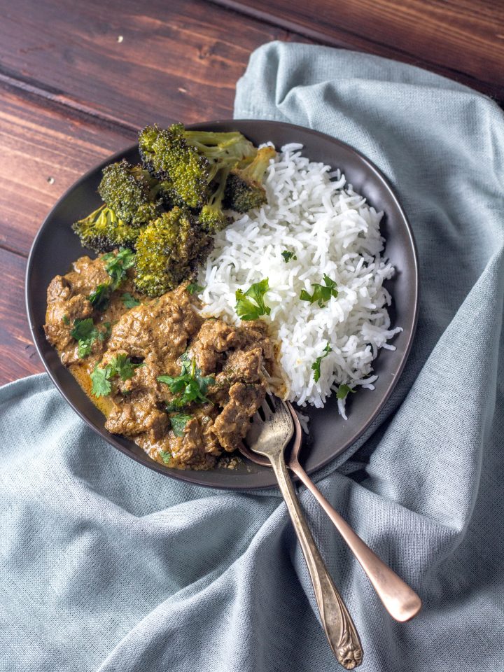 Instant Pot Cheat Rogan Josh|www.mannaandspice.com