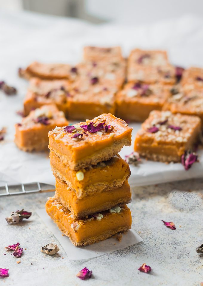 Cardamom Spiced Carrot Halwa Bars|www.mannaandspice.com