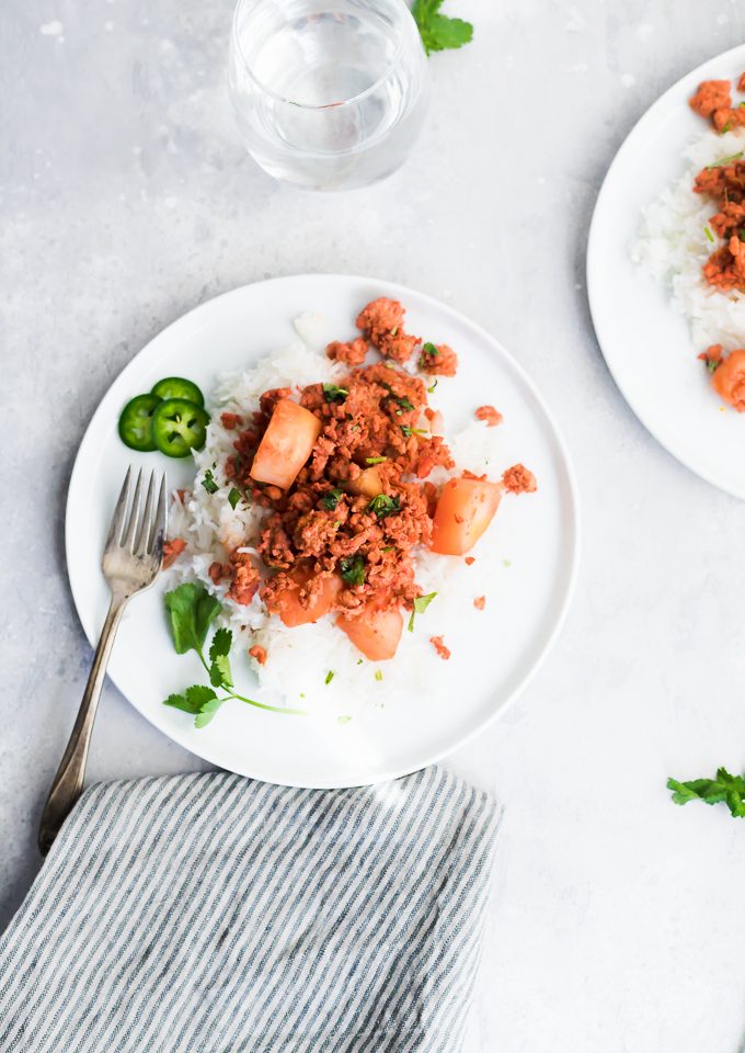 Tandoori Ground Chicken with Potatoes|www.mannaandspice.com