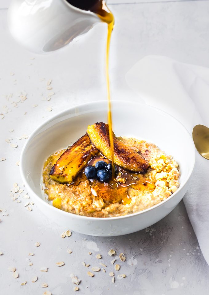 Caramelized Cinnamon Plantain Oatmeal|www.mannaandspice.com